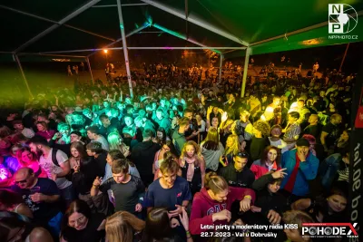 Letní párty s moderátory rádia KISS - foto č. 071