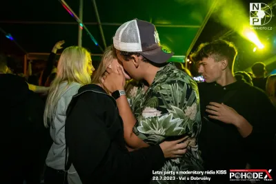 Letní párty s moderátory rádia KISS - foto č. 082