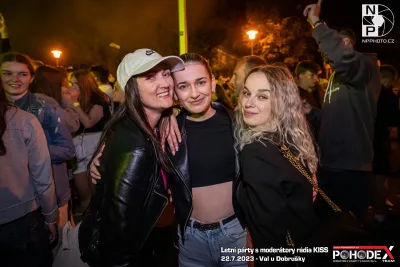 Letní párty s moderátory rádia KISS - foto č. 109