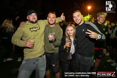 Letní párty s moderátory rádia KISS - foto č. 124