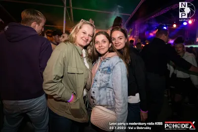Letní párty s moderátory rádia KISS - foto č. 137