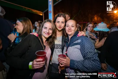 Letní párty s moderátory rádia KISS - foto č. 139