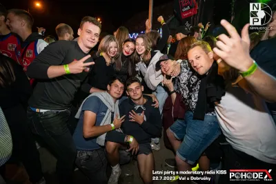 Letní párty s moderátory rádia KISS - foto č. 140