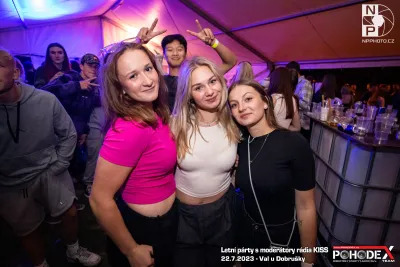 Letní párty s moderátory rádia KISS - foto č. 144
