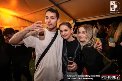 Letní párty s moderátory rádia KISS - foto č. 149