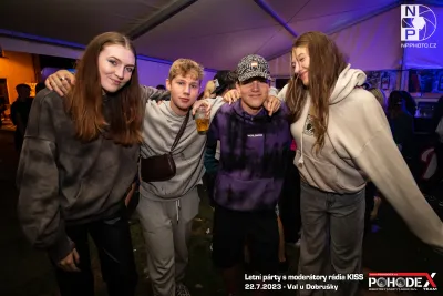 Letní párty s moderátory rádia KISS - foto č. 150
