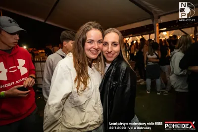 Letní párty s moderátory rádia KISS - foto č. 151