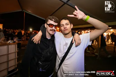 Letní párty s moderátory rádia KISS - foto č. 154