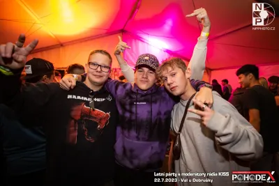 Letní párty s moderátory rádia KISS - foto č. 155
