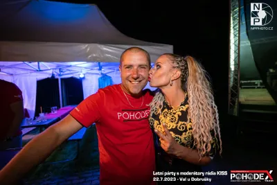Letní párty s moderátory rádia KISS - foto č. 158
