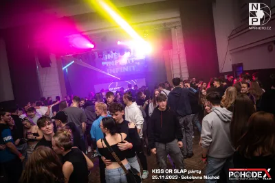KISS OR SLAP párty by INFINITY & POHODEX! - foto č. 028