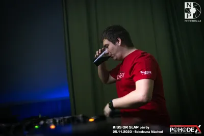 KISS OR SLAP párty by INFINITY & POHODEX! - foto č. 033