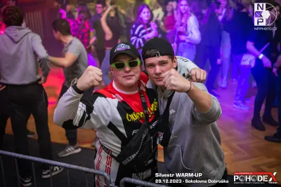 Silvestr WARM-UP by POHODEX & Infinity Vibes! - foto č. 011