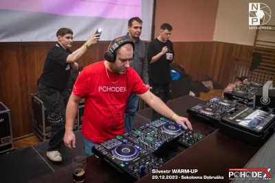 Silvestr WARM-UP by POHODEX & Infinity Vibes! - foto č. 046