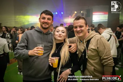 Pouťová diskotéka by Pohodex & Infinity Vibes! - foto č. 058