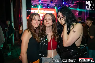 Letní párty s moderátory rádia KISS - foto č. 005