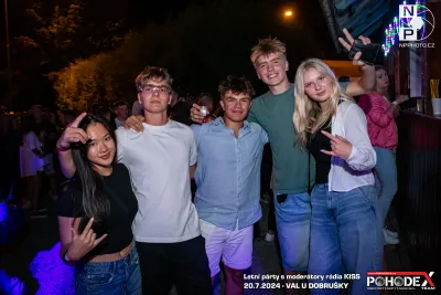 Letní párty s moderátory rádia KISS - foto č. 021