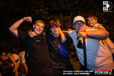 Letní párty s moderátory rádia KISS - foto č. 060