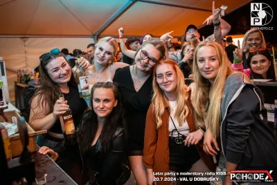 Letní párty s moderátory rádia KISS - foto č. 083