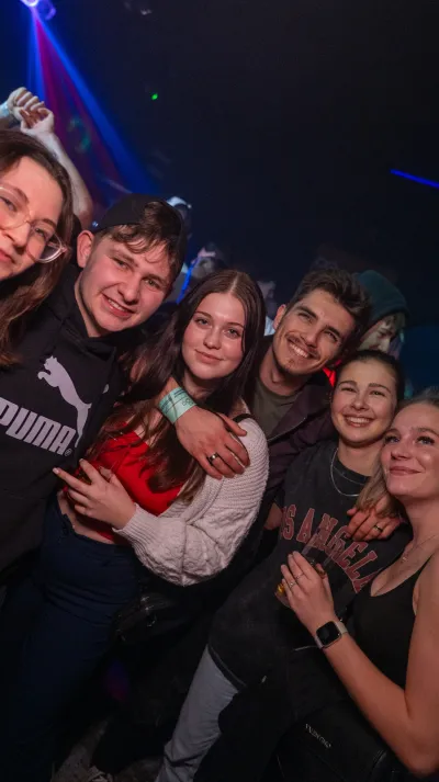 KISS OR SLAP párty - foto č. 020