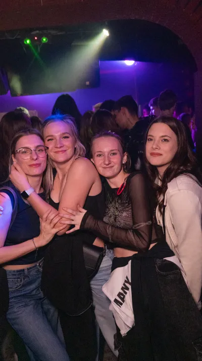 KISS OR SLAP párty - foto č. 047