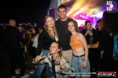 Letní párty s moderátory rádia KISS - foto č. 056