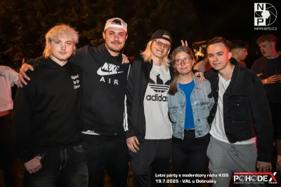 Letní párty s moderátory rádia KISS - foto č. 059
