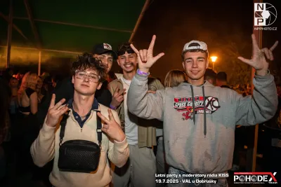 Letní párty s moderátory rádia KISS - foto č. 067