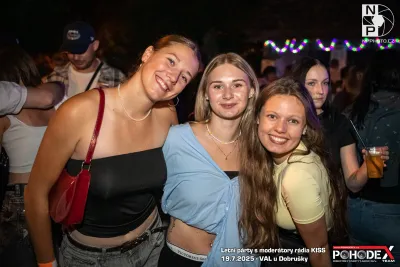 Letní párty s moderátory rádia KISS - foto č. 071