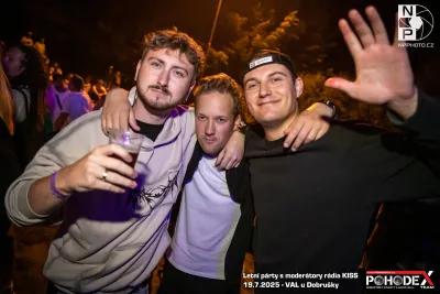 Letní párty s moderátory rádia KISS - foto č. 072