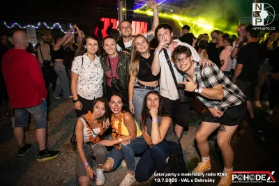 Letní párty s moderátory rádia KISS - foto č. 085