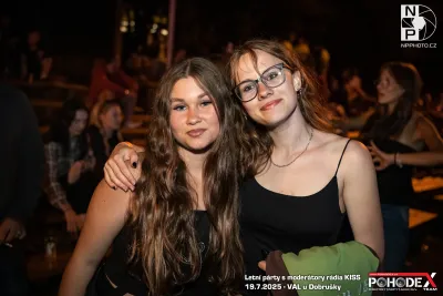 Letní párty s moderátory rádia KISS - foto č. 116
