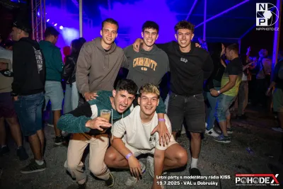 Letní párty s moderátory rádia KISS - foto č. 132
