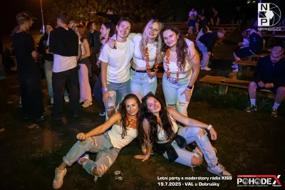 Letní párty s moderátory rádia KISS - foto č. 136