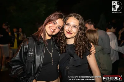 Letní párty s moderátory rádia KISS - foto č. 142