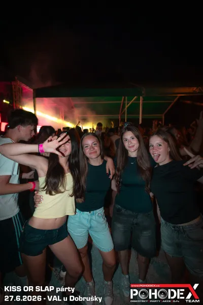 KISS OR SLAP párty - foto č. 003