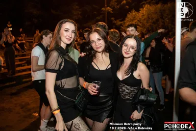 Milénium Retro párty - foto č. 107