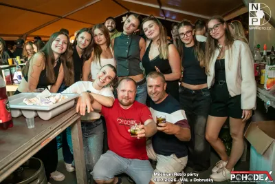 Milénium Retro párty - foto č. 117